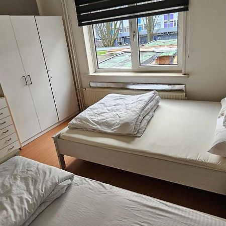 Cozy House In Weert Apartment ภายนอก รูปภาพ