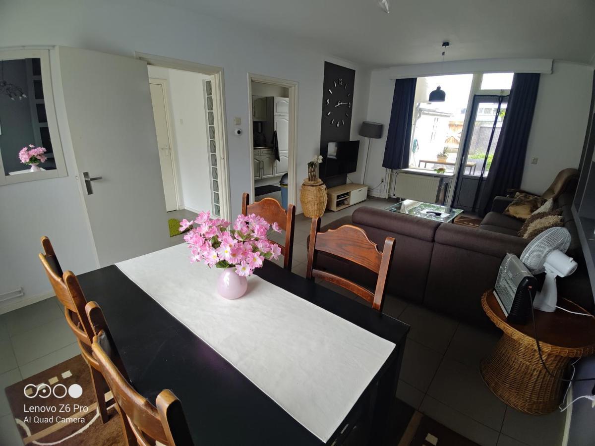 Cozy House In Weert Apartment ภายนอก รูปภาพ